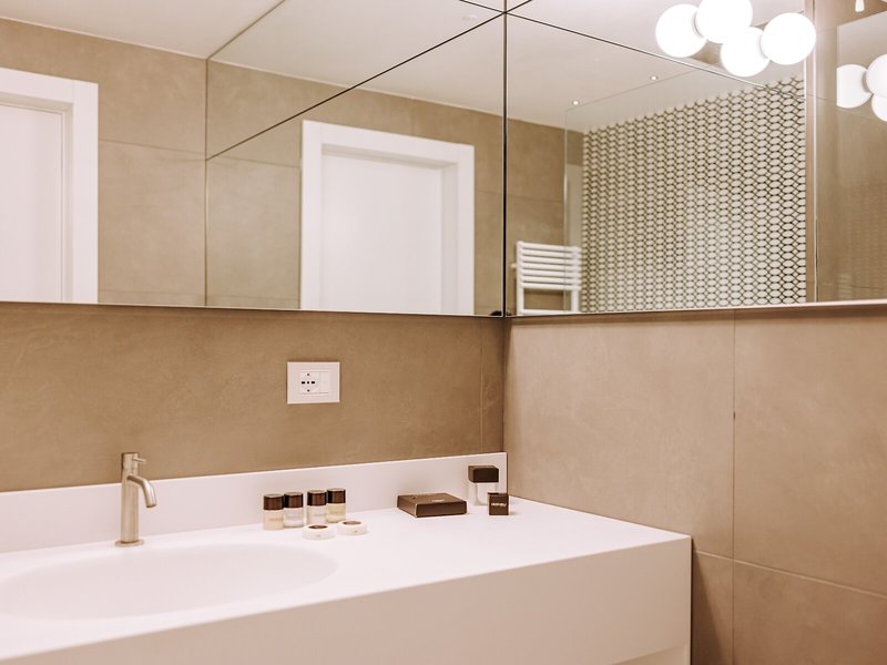 Biancodonda Lifestyle Hotel 24