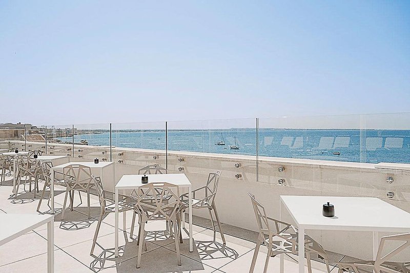 Biancodonda Greenblu Hotel & Spa 10