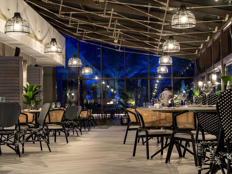 Sofitel Jumeirah Beach Resort 18
