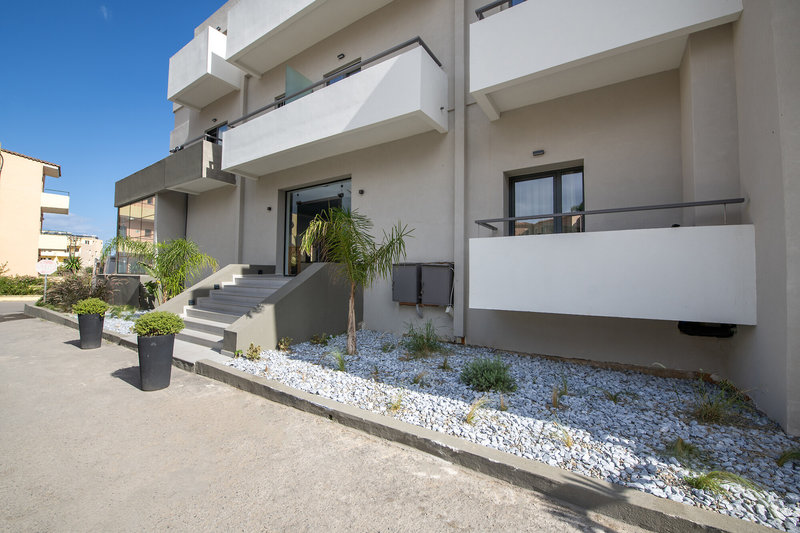 Mare Garden Hotel 9