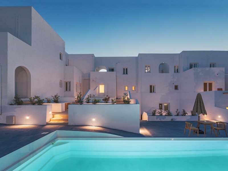 Voca Hotel & Suites 2
