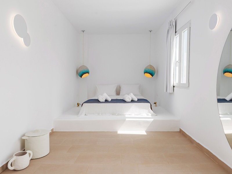 Voca Hotel & Suites 11