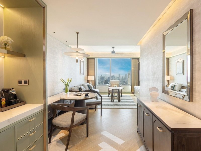 Eastin Grand Hotel Phayathai 24