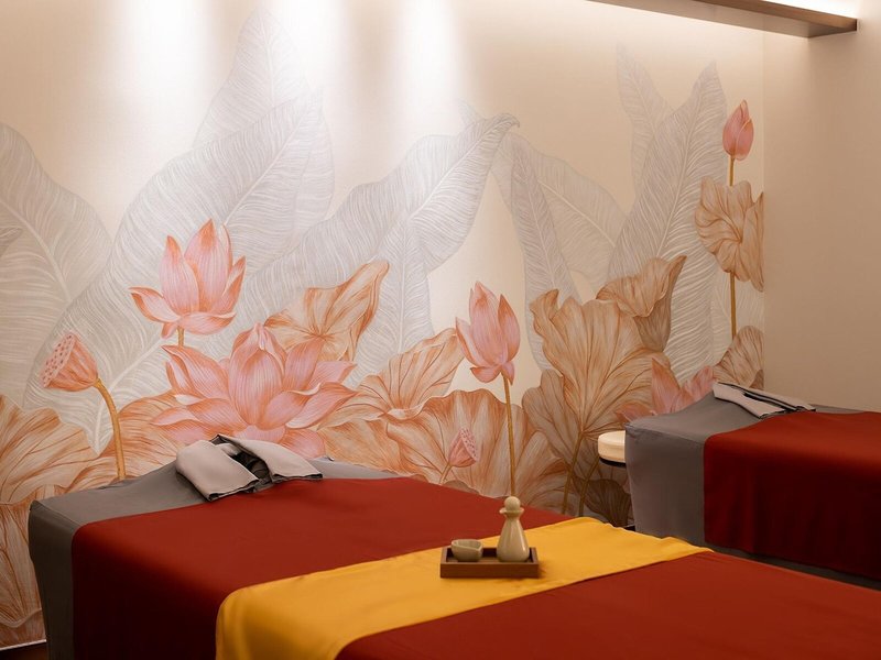 Eastin Grand Hotel Phayathai 33