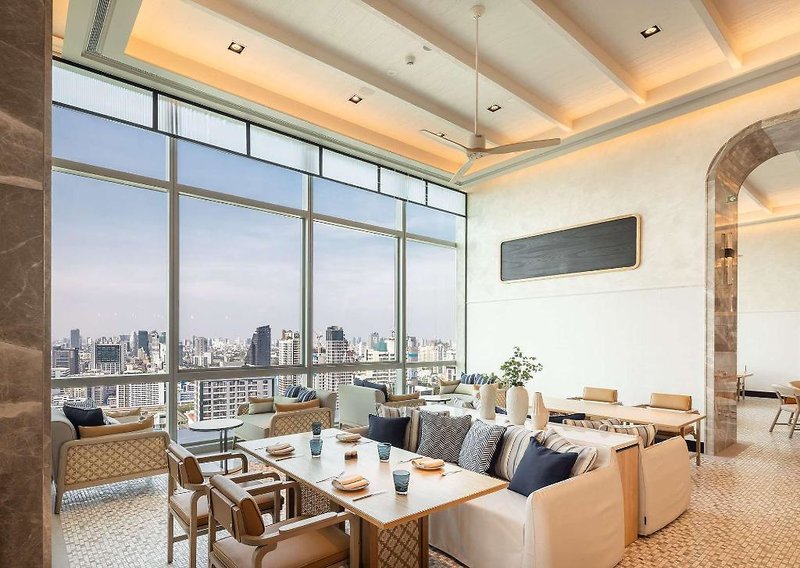 Eastin Grand Hotel Phayathai 3