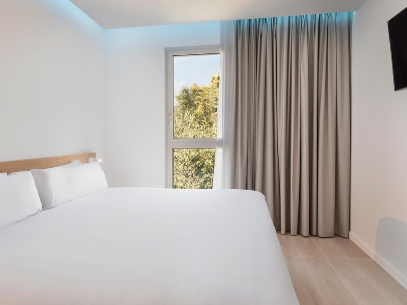 B&B Hotel Lleida 7 - Room Example