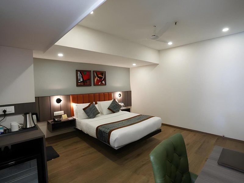Apex Beacon Hotel, Mumbai 11