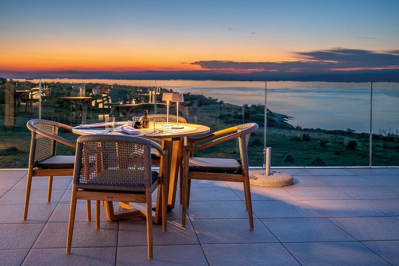 Petram Resort & Residences 4