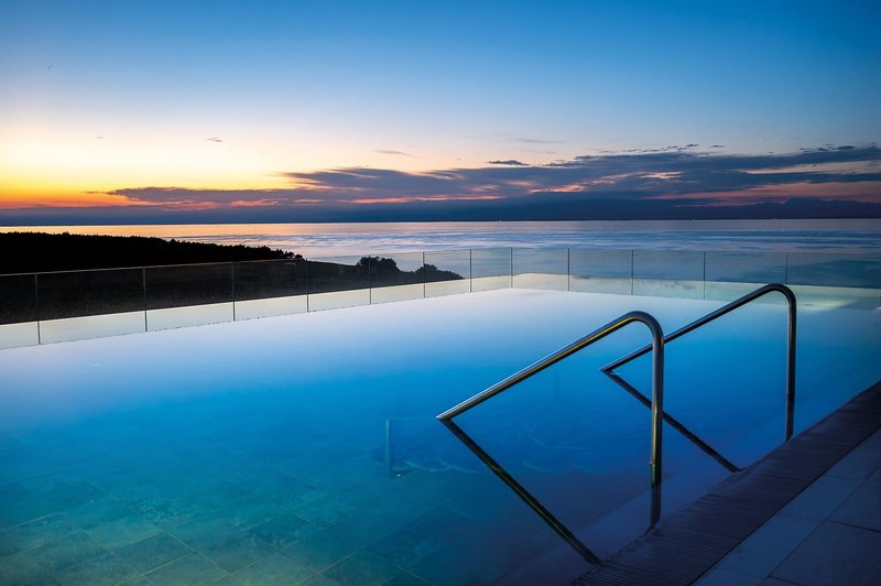 Petram Resort & Residences 17