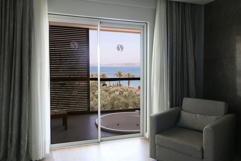 Gold Island Mondo 18