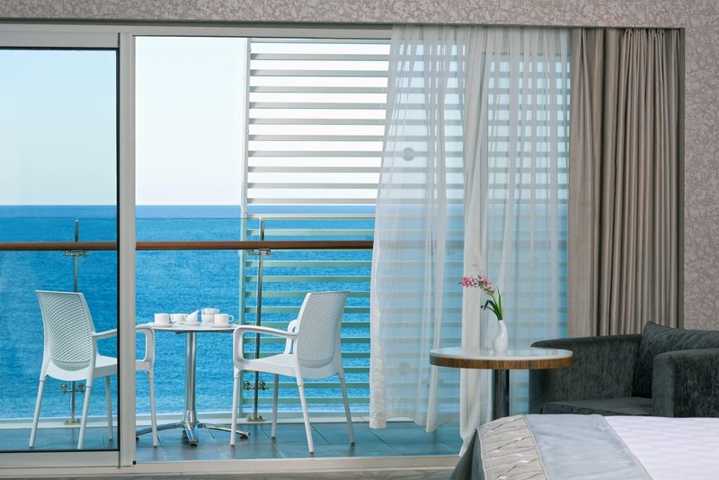 Gold Island Selected 22