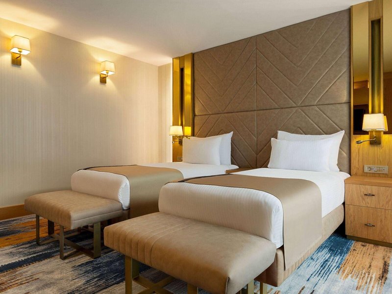 Days Inn by Wyndham Istanbul Bomonti 38