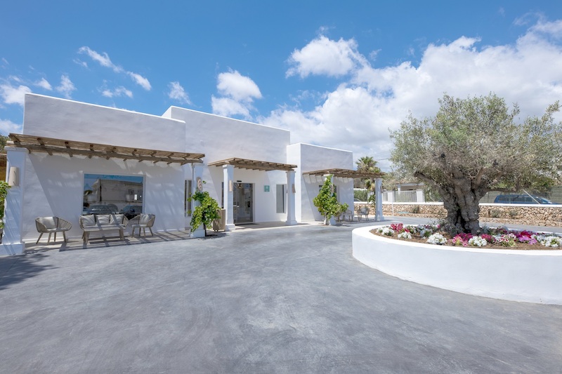 Eques Petit Resort 1