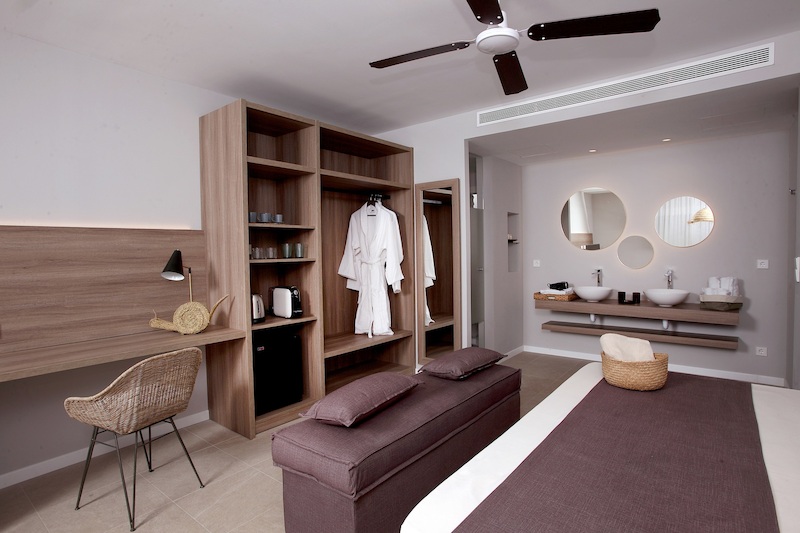 Eques Petit Resort 12