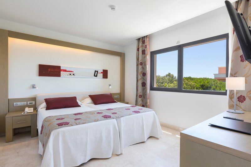 Hipotels Barrosa Garden 10