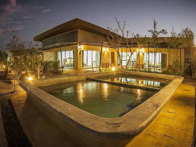 Saline Hot Spring Resort 13