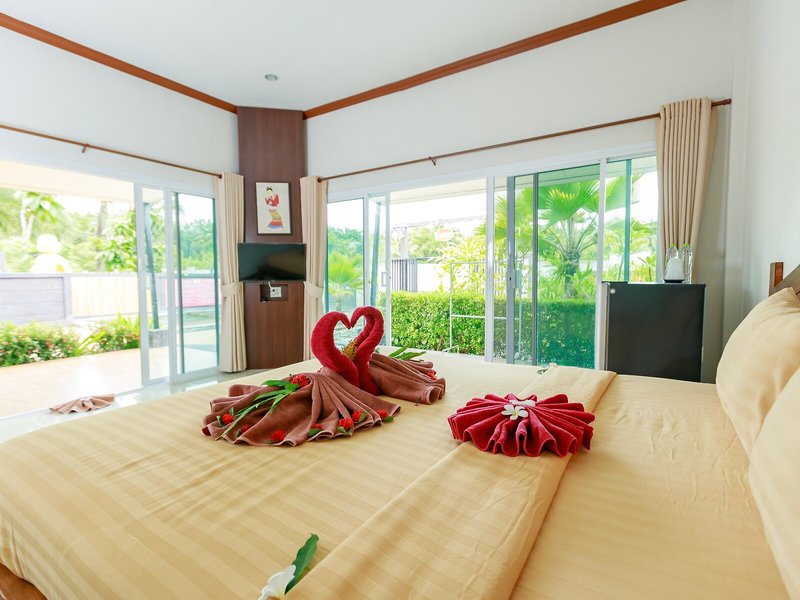 Saline Hot Spring Resort 32