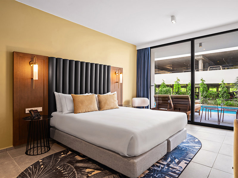 The Rif at Mangrove Beach Corendon Curacao All-Inclusive, Curio by Hilton 8
