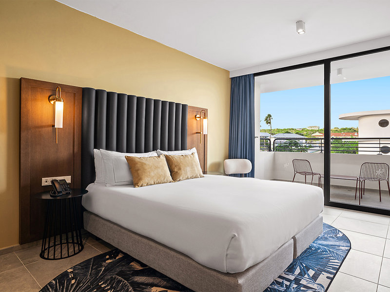 The Rif at Mangrove Beach Corendon Curacao All-Inclusive, Curio by Hilton 4