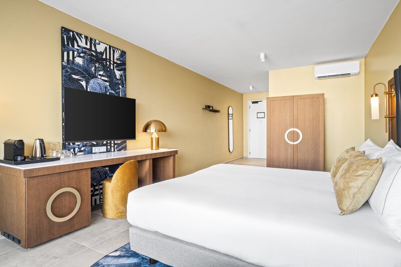 The Rif at Mangrove Beach Corendon Curacao All-Inclusive, Curio by Hilton 21
