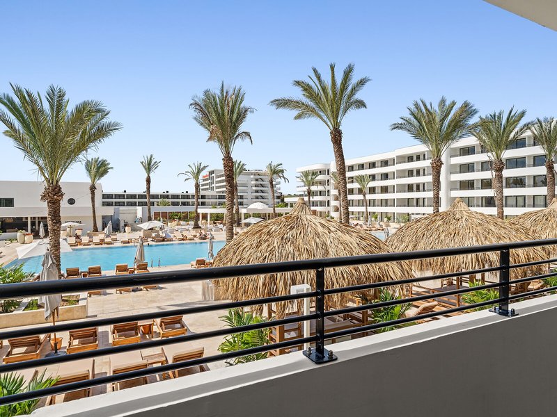 The Rif at Mangrove Beach Corendon Curacao All-Inclusive, Curio by Hilton 10