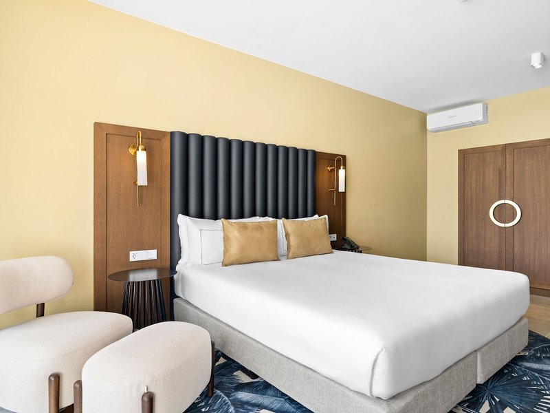 The Rif at Mangrove Beach Corendon Curacao All-Inclusive, Curio by Hilton 43