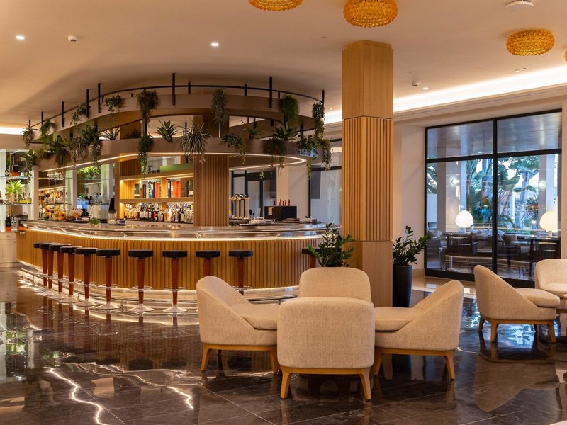 Hipotels Barrosa Palace 15