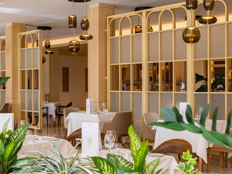 Hipotels Barrosa Palace 22