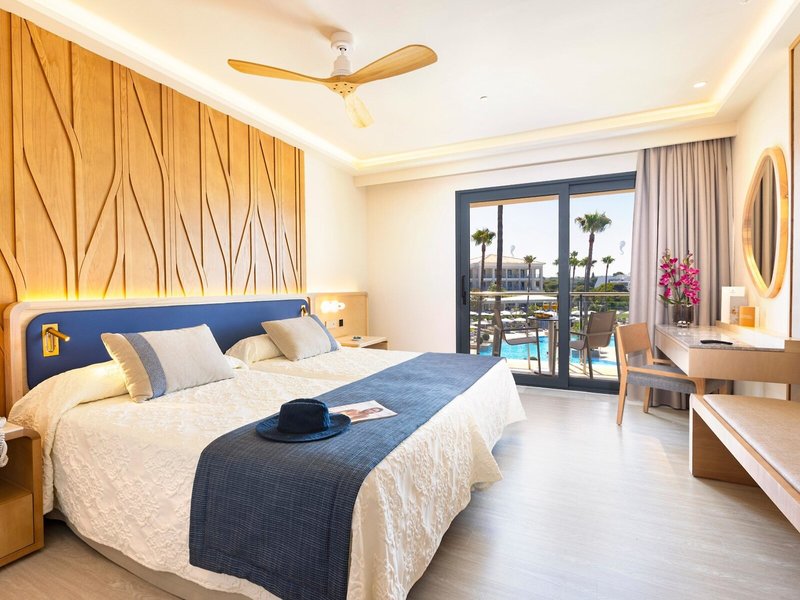 Hipotels Barrosa Palace 32