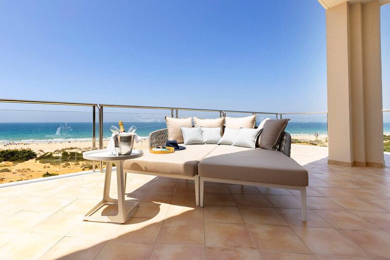 Hipotels Barrosa Palace 50