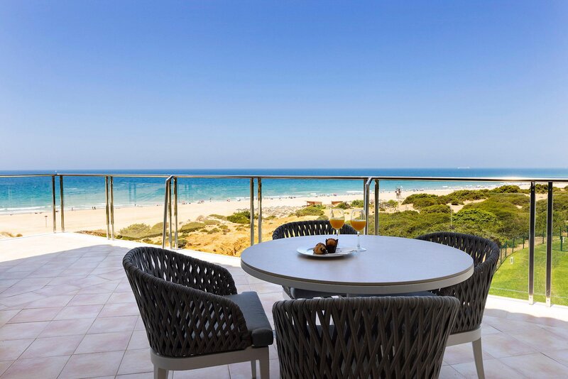 Hipotels Barrosa Palace 51