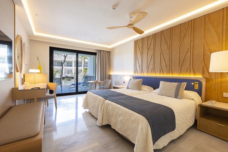 Hipotels Barrosa Palace 44