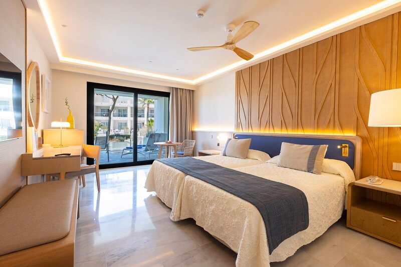 Hipotels Barrosa Palace & Spa 10