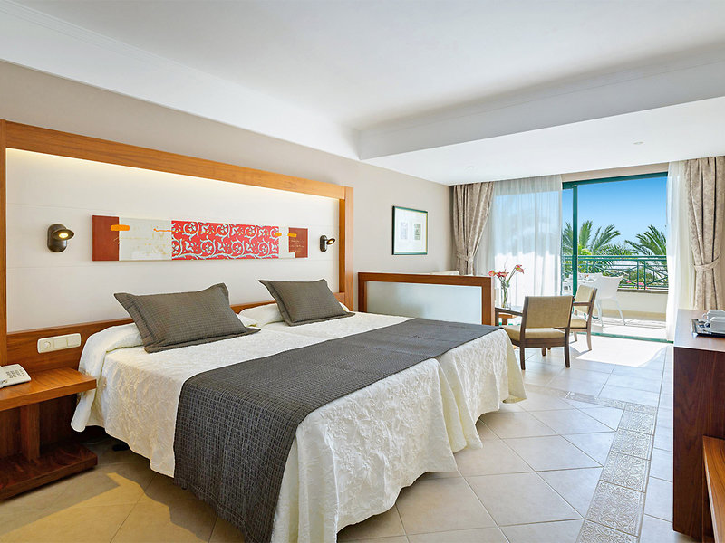 TUI BLUE Natura Palace 3