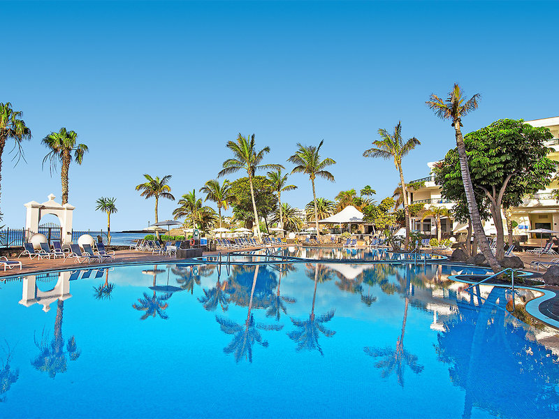 TUI BLUE Natura Palace 4