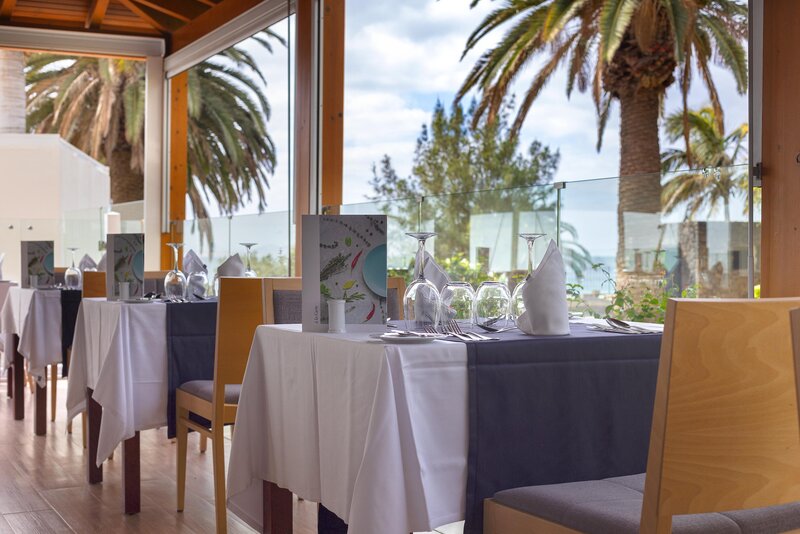 TUI BLUE Natura Palace 30