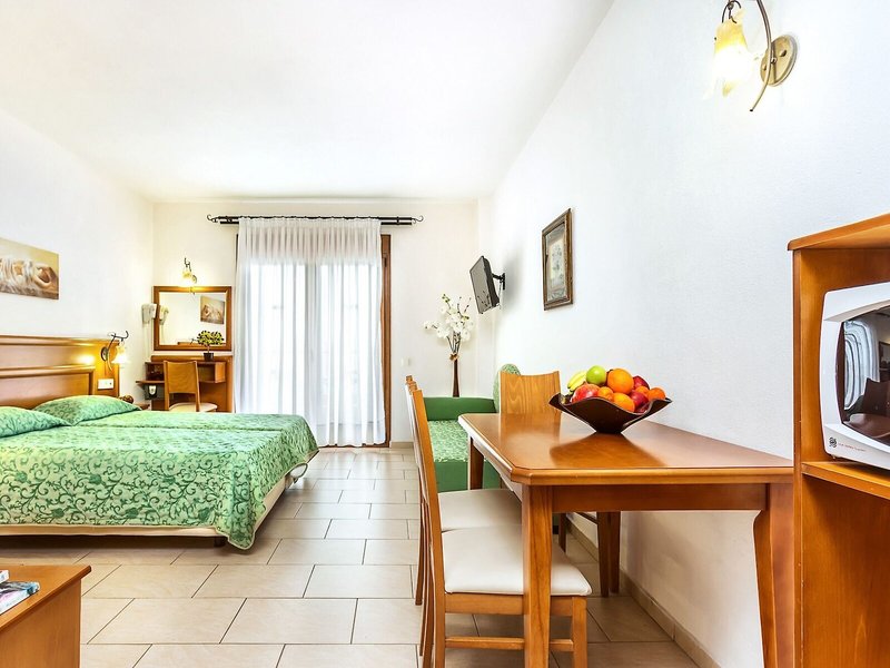 Nereides Hotel 28
