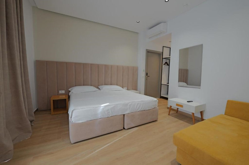Sea & Sand Hotel 5