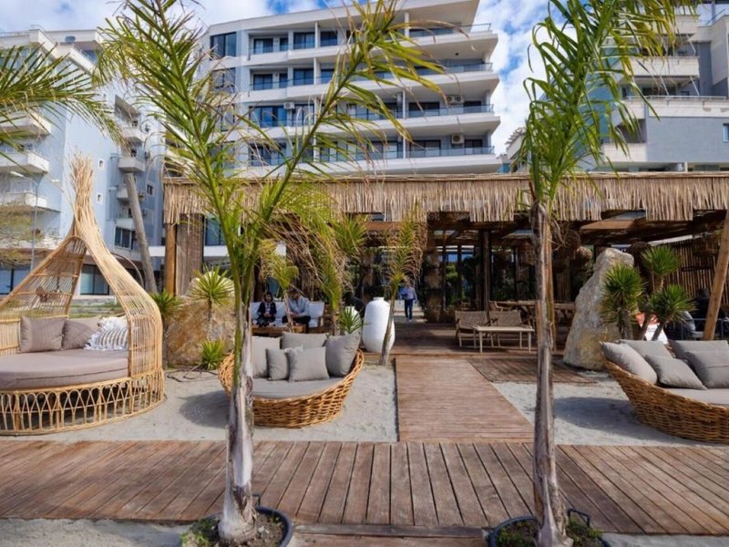 Sea & Sand Hotel 2