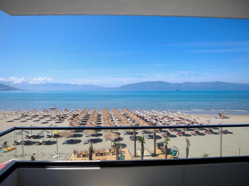 Sea & Sand Hotel 4