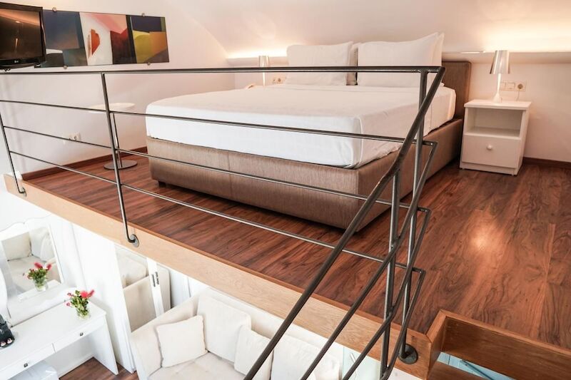 La Mer Deluxe Hotel & Spa 11