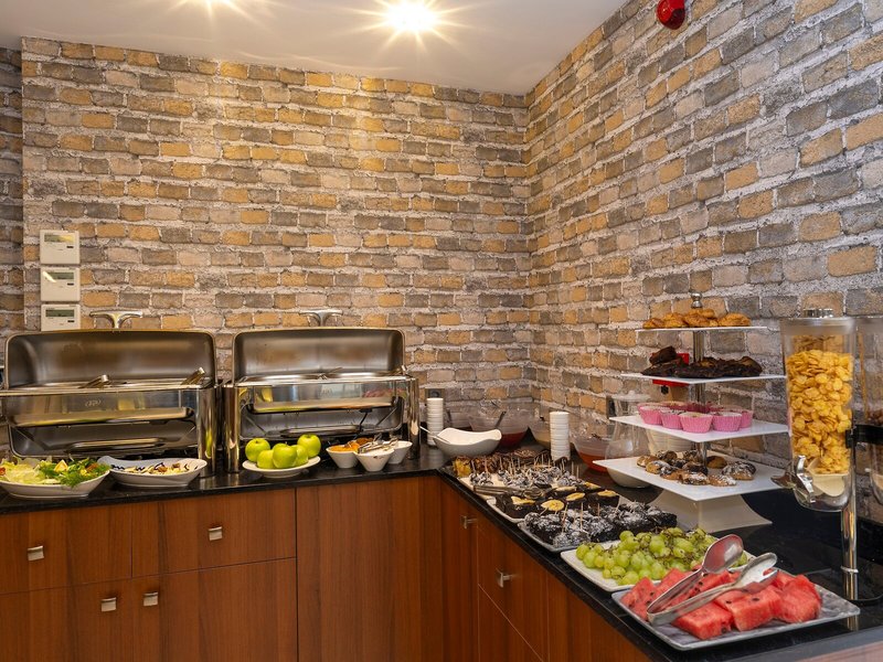 Hotel Ravi 19