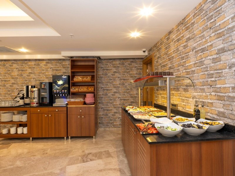 Hotel Ravi 21