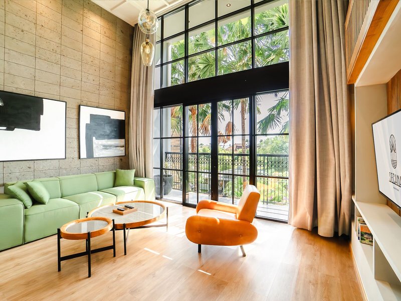 Secana Beachtown 10