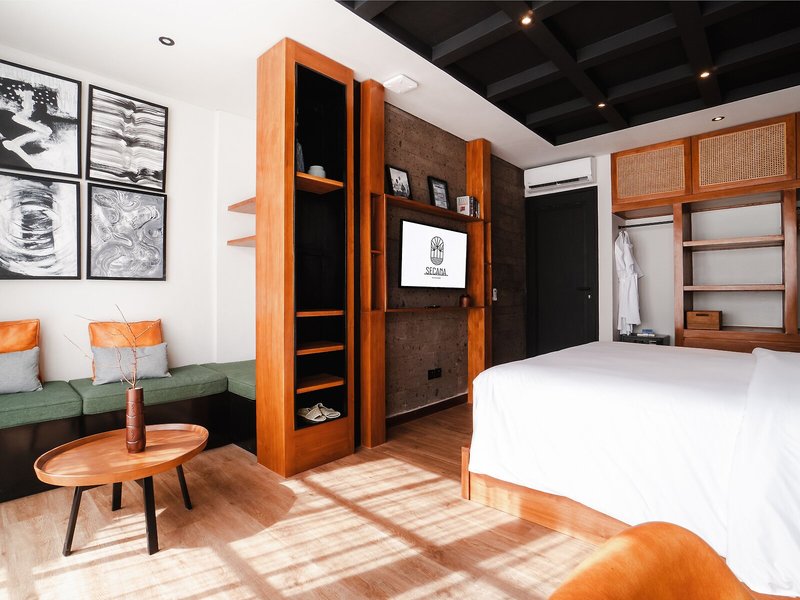 Secana Beachtown 32