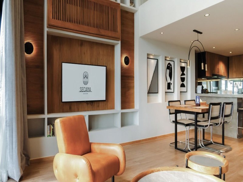 Secana Beachtown 33