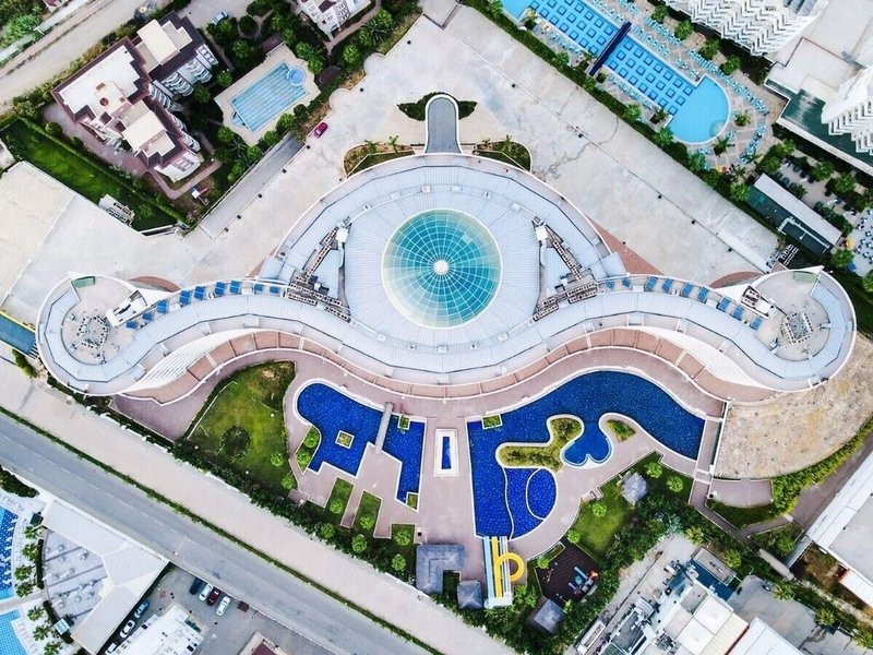 Sirius Town 8
