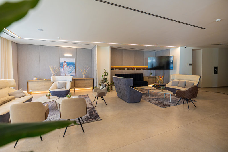 Navy Hotel 11