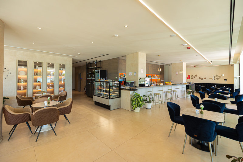 Navy Hotel 29