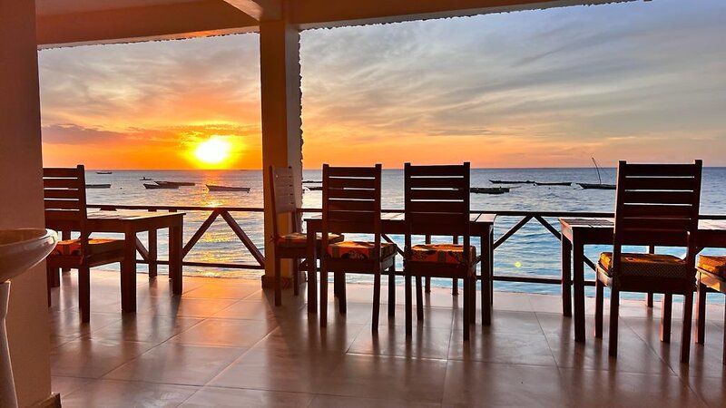 Double A Nungwi Beach Hotel 5